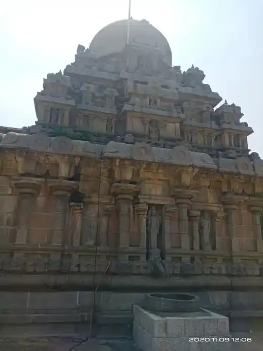Arulmigu Gangaikonda Sozharesarar Temple, Kozhamanthal - 604407 Arulmigu Gangaikonda Sozharesarar Temple, Kozhamanthal - 604407, Tiruvannamalai - Ancient Temple Architecture and History Image 3