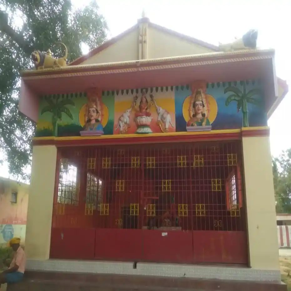 Arulmigu Gangaiyamman Temple, Karasamangalam - 632202
