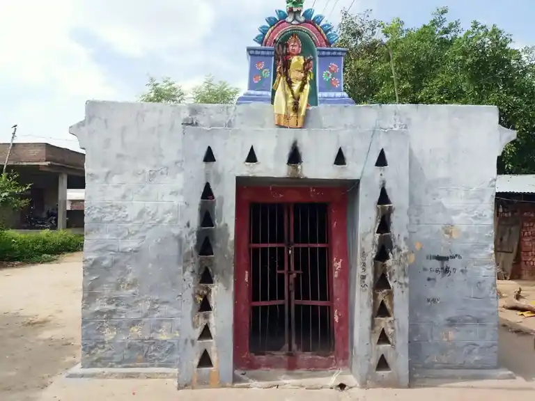 Arulmigu Gangaiyamman Temple, Paranur - 605755 அருள்மிகு கங்கையம்மன் திருக்கோயில், Paranur - 605755, Viluppuram - Ancient Temple Architecture and History Image 3