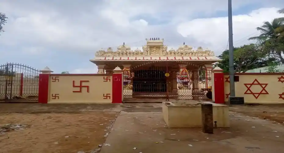 Arulmigu Gangaiyamman Temple, Thattaparai - 632601 அருள்மிகு கெங்கையம்மன் திருக்கோயில், தட்டப்பாறை - 632601, Vellore - Ancient Temple Architecture and History Image 3