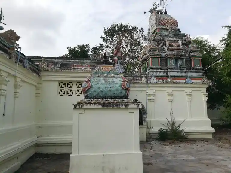 Arulmigu Gangala Natha Swamy Temple, Azhiyur - 611117 Temple