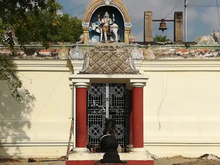 Arulmigu Gangala Natha Swamy Temple, Azhiyur - 611117 அருள்மிகு கங்காளநாத சுவாமி திருக்கோயில், Azhiyur - 611117, Nagapattinam - Ancient Temple Architecture and History Image 4