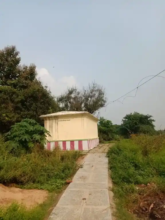 Arulmigu Gangatheshwarar Temple, Thenampakkam - 631502 அருள்மிகு கெங்காதீஸ்வரர் திருக்கோயில், Thenampakkam - 631502, Kancheepuram - Ancient Temple Architecture and History Image 5