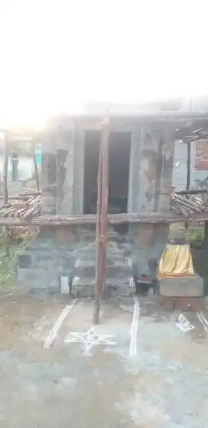 Arulmigu Gangatheswarar Temple, Vadugapattu - 631353