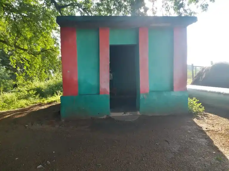 Arulmigu Gangathevar Temple, Nallur - 635118 அருள்மிகு கங்காதேவர் திருக்கோயில், Nallur - 635118, Krishnagiri - Ancient Temple Architecture and History Image 4