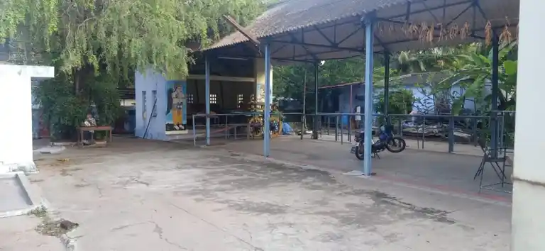 Arulmigu Genesher Anjaneyar Varatharajer Temple, Chennapark, Mettur Dam - 636401 அருள்மிகு கணேசர், ஆஞ்சநேயர், வரதராஜப்பெருமாள் திருக்கோயில், சென்னபர்க், மேட்டூர் அணை - 636401, Salem - Ancient Temple Architecture and History Image 6