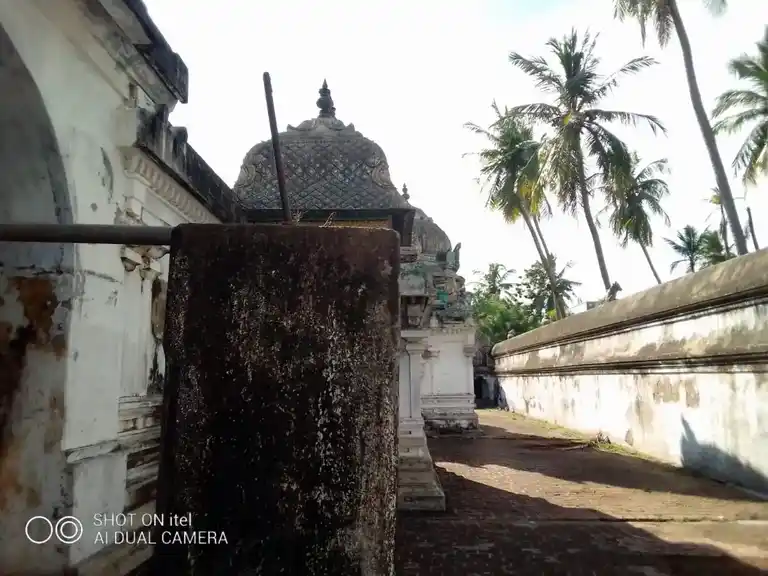 Arulmigu Ghanpureeswarar Temple, Thirumaignanam - 609403 அருள்மிகு ஞானபுரீஸ்வரர் திருக்கோயில், திருமெய்ஞானம் - 609403, Thiruvarur - Ancient Temple Architecture and History Image 4