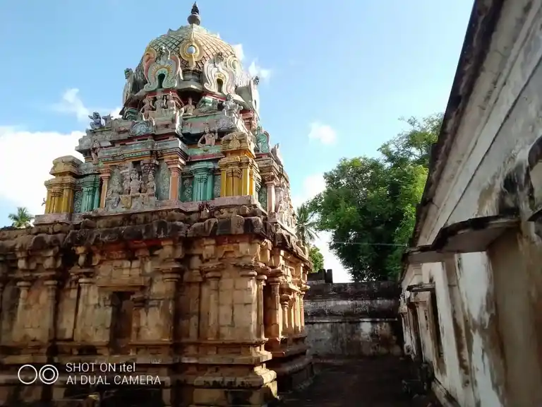 Arulmigu Ghanpureeswarar Temple, Thirumaignanam - 609403 அருள்மிகு ஞானபுரீஸ்வரர் திருக்கோயில், திருமெய்ஞானம் - 609403, Thiruvarur - Ancient Temple Architecture and History Image 5