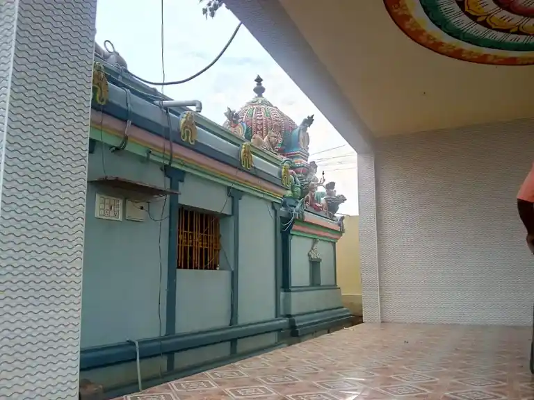 Arulmigu Gingini Amman Temple, Okkanapuram - 632104 அருள்மிகு கிங்கினியம்மன் திருக்கோயில், ஒக்கனாபுரம் - 632104, Vellore - Ancient Temple Architecture and History Image 4