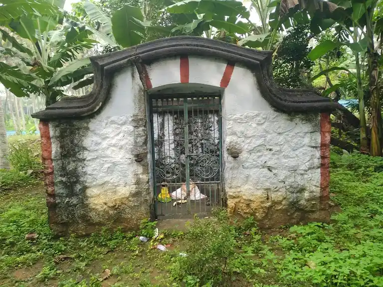 Arulmigu Gnarakkuzhi Sastha Temple, Puliyoorkurichi - 629175 Arulmigu Gnarakkuzhi Sastha Temple, Puliyoorkurichi - 629175, Kanyakumari - Ancient Temple Architecture and History Image 3