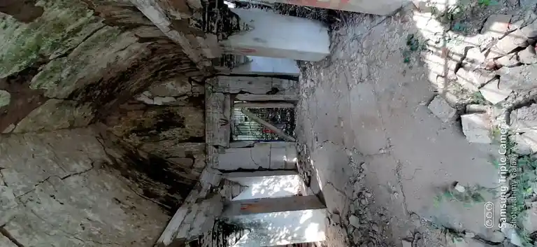 Arulmigu Gobalakrishanaperumal Temple, Kadakkam - 609205 அருள்மிகு கோபாலகிருஷ்ணப் பெருமாள் திருக்கோயில், கடக்கம் - 609205, Mayiladuthurai - Ancient Temple Architecture and History Image 3