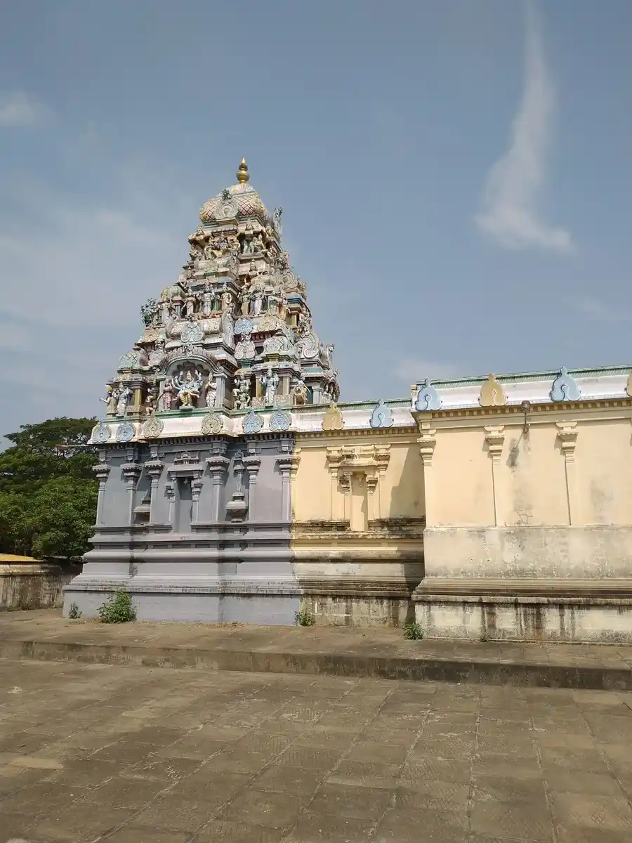 Arulmigu Godhandaramar Temple, Mudikondan - 609504 கோதண்டராமர் திருக்கோயில், Mudikondan - 609504, Thiruvarur - Ancient Temple Architecture and History Image 2