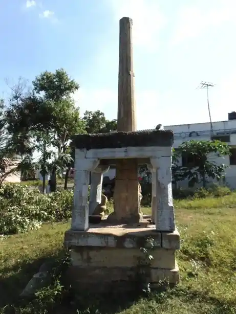 Arulmigu Goindaraja Pallikonda Perumal Temple, Thandukaranpalayam - 641655 அருள்மிகு கோவிந்தராஜப் பள்ளிகொண்ட பெருமாள் திருக்கோயில், Thandukaranpalayam - 641655, Tiruppur - Ancient Temple Architecture and History Image 4