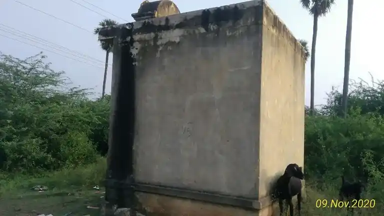 Arulmigu Gopala Krishnaswamy Temple, Pasuvapuram, Buddireddipatti - 635302 அருள்மிகு கோபால கிருஷ்ண சாமி திருக்கோயில், Pasuvapuram, Buddireddipatti - 635302, Dharmapuri - Ancient Temple Architecture and History Image 4