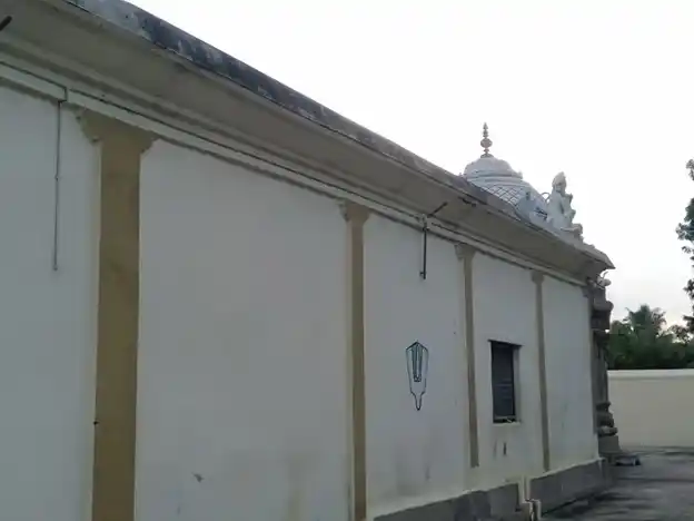 Arulmigu Gopalakrishna Perumal Temple, Amoor - 621204