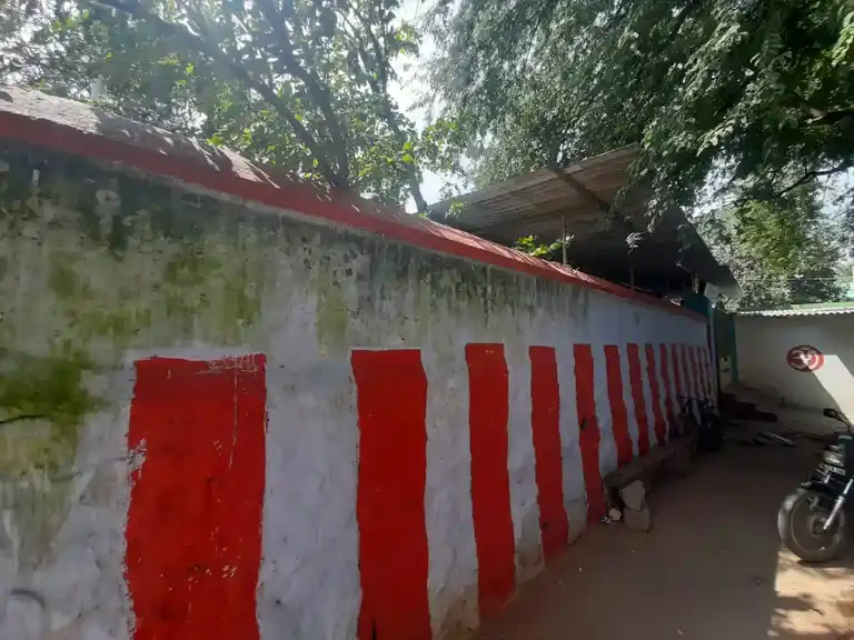 Arulmigu Gopalakrishnaswamy Temple, Near Police Station, Palacode - 636808 அருள்மிகு கோபாலகிருஷ்ணசாமி திருக்கோயில், Near Police Station, Palacode - 636808, Dharmapuri - Ancient Temple Architecture and History Image 5