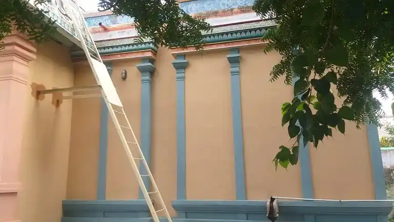 Arulmigu Gopalasamy Temple, Poruppumettupatti - 625529 அருள்மிகு கோபாலசாமி திருக்கோயில், Poruppumettupatti - 625529, Madurai - Ancient Temple Architecture and History Image 2