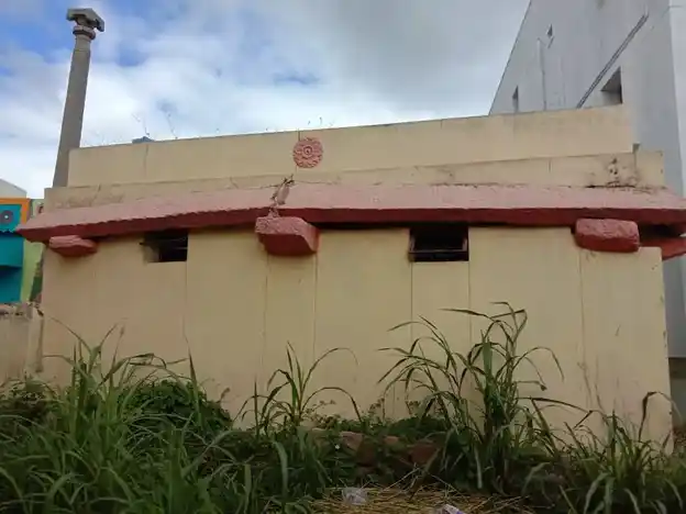 Arulmigu Gopalaswamy Temple, Chinnaelasagiri - 635126 Arulmigu Gopalaswamy Temple, Chinnaelasagiri - 635126, Krishnagiri - Ancient Temple Architecture and History Image 2