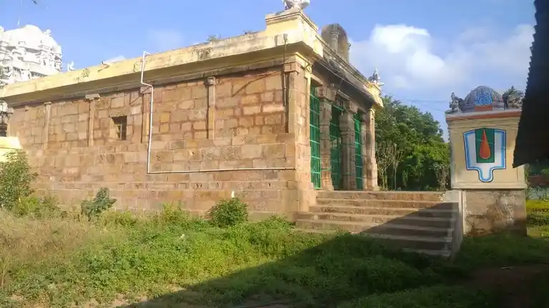 Arulmigu Gopinathaperumal Temple, Patteeswaram - 612703 அருள்மிகு கோபிநாதப்பெருமாள் திருக்கோயில், Patteeswaram - 612703, Thanjavur - Ancient Temple Architecture and History Image 7