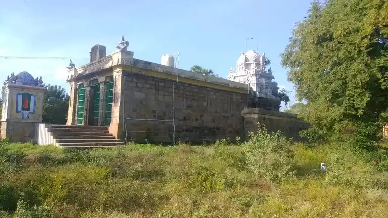 Arulmigu Gopinathaperumal Temple, Patteeswaram - 612703 அருள்மிகு கோபிநாதப்பெருமாள் திருக்கோயில், Patteeswaram - 612703, Thanjavur - Ancient Temple Architecture and History Image 9