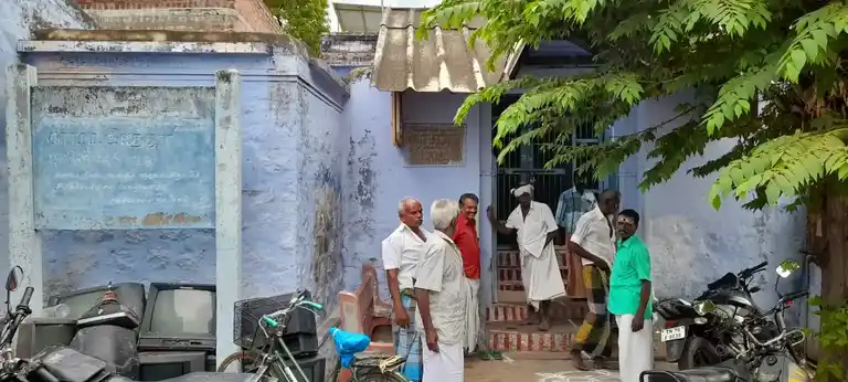 Arulmigu Gopuramudaiya Sastha Temple, Ilathoor - 627809 Arulmigu Gopuramudaiya Sastha Temple, Ilathoor - 627809, Tenkasi - Ancient Temple Architecture and History Image 2