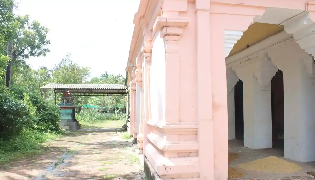 Arulmigu Gothandaramar Temple, Kanjanur - 609804 அருள்மிகு கோதண்டராமசுவாமி திருக்கோயில், Kanjanur - 609804, Thanjavur - Ancient Temple Architecture and History Image 5