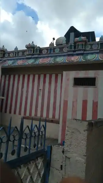 Arulmigu Gothandaramar Temple, Town Hall, Coimbatore - 641001 அருள்மிகு ஸ்ரீ கோதண்டராமசாமி பஜனைமடம், உப்பாரவீதி, கோயம்புத்தூர் மடம், டவுன் ஹால், கோவை - 641001, Coimbatore - Ancient Temple Architecture and History Image 6