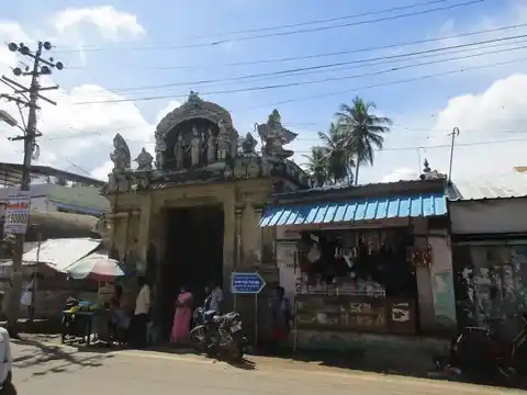 Arulmigu Gothandaramar Temple, Valangaiman - 612804 அருள்மிகு கோதண்டராமசாமி திருக்கோயில், வலங்கைமான் - 612804, Thiruvarur - Ancient Temple Architecture and History Image 2