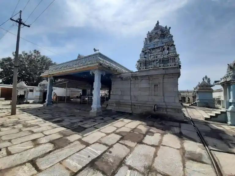 Arulmigu Gothiswarar Temple, Naduvacheri, Naduvacheri - 641654 Arulmigu Gothiswarar Temple, Naduvacheri, Naduvacheri - 641654, Tiruppur - Ancient Temple Architecture and History Image 9