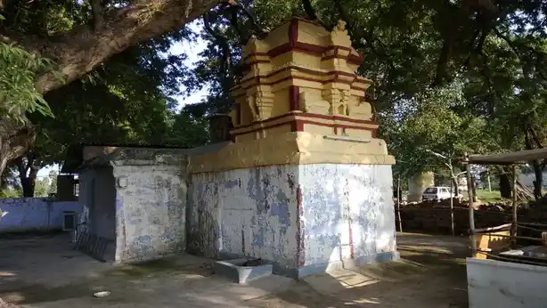 Arulmigu Goundappar Temple, Paraivalasu - 624619 அருள்மிகு கவுண்டப்பர் திருக்கோயில், பாறைவலசு - 624619, Dindigul - Ancient Temple Architecture and History Image 7