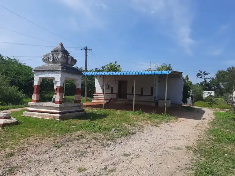 Arulmigu Govindaraja Perumal Temple, Naduvacheri, Naduvacheri - 641654 Temple