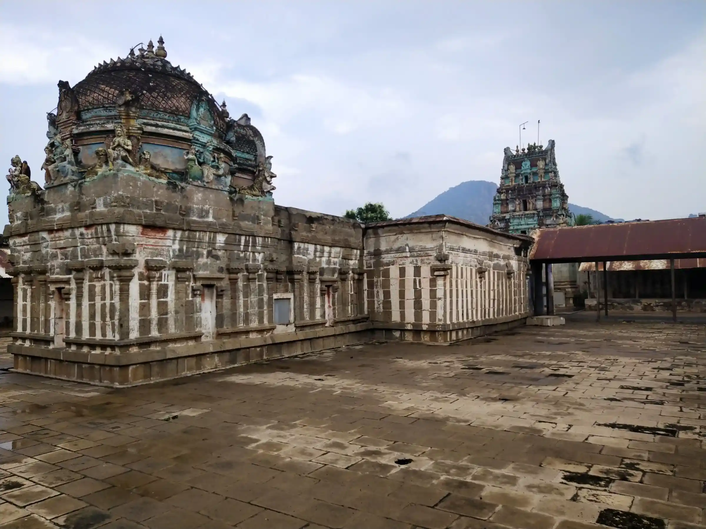 Arulmigu Govindaraja Perumal Temple, Palakarai, Sorathur - 621002 Arulmigu Govindaraja perumal Temple, Palakarai, சொரத்தூர் - 621002, Thiruchirappalli - Ancient Temple Architecture and History Image 6