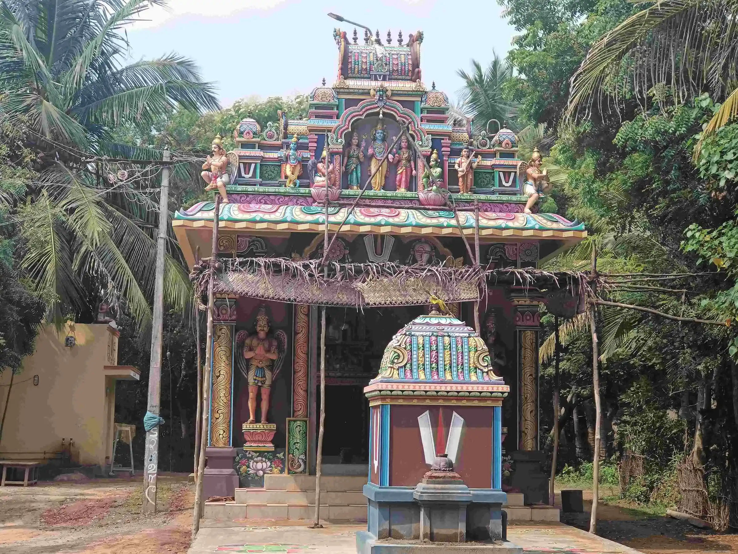 Arulmigu Govindarajaperumal Temple, Kannukkiniyar Koil, Pachai Perumanallur - 609104 Temple