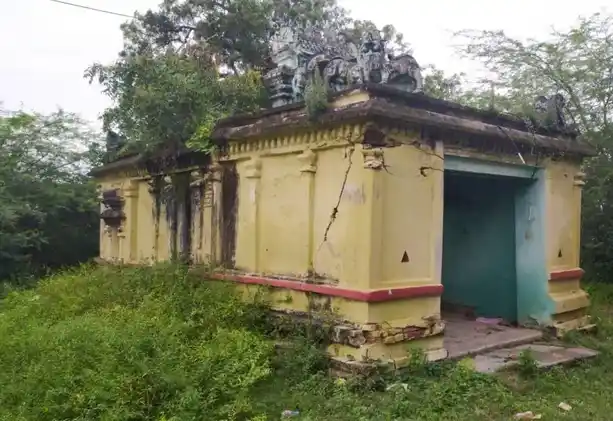 Arulmigu Gramadevathai Kummathamman Temple, Velagapuram - 602001 அருள்மிகு கிராமதேவதை கொம்மாத்தம்மன் திருக்கோயில், வெளகபுரம், வேலகாபுரம் - 602001, Tiruvallur - Ancient Temple Architecture and History Image 5
