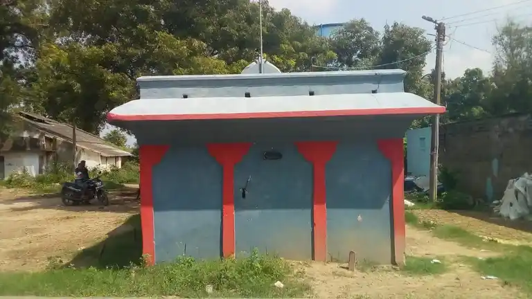 Arulmigu Gramadevathi Ellaiamman Temple, Panchayath Office, Kalambakkam - 631207 அருள்மிகு கிராமதேவதை எல்லையம்மன் திருக்கோயில், Panchayath Office, களாம்பாக்கம் - 631207, Tiruvallur - Ancient Temple Architecture and History Image 3