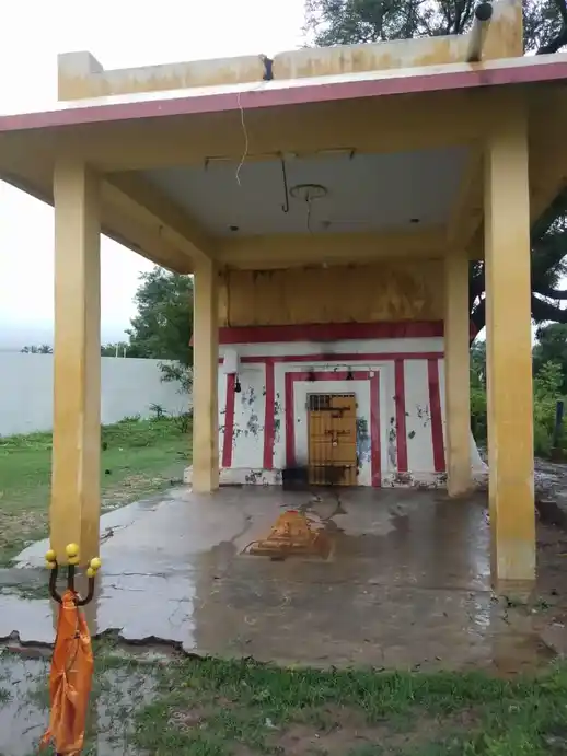 Arulmigu Gramathevathaiamman Temple, Mel Vizharam - 632509 அருள்மிகு கிராம தேவதையம்மன் திருக்கோயில், மேல்விஷாரம் - 632509, Ranipet - Ancient Temple Architecture and History Image 3