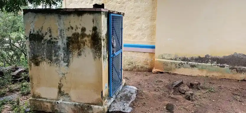 Arulmigu Gugainathasamy Temple, Sunnampukattuvalasu, Moolanur - 638106 அருள்மிகு குகைநாதசுவாமி திருக்கோயில், சுண்ணாம்புக்கட்டுவலசு, மூலனுார் - 638106, Tiruppur - Ancient Temple Architecture and History Image 4