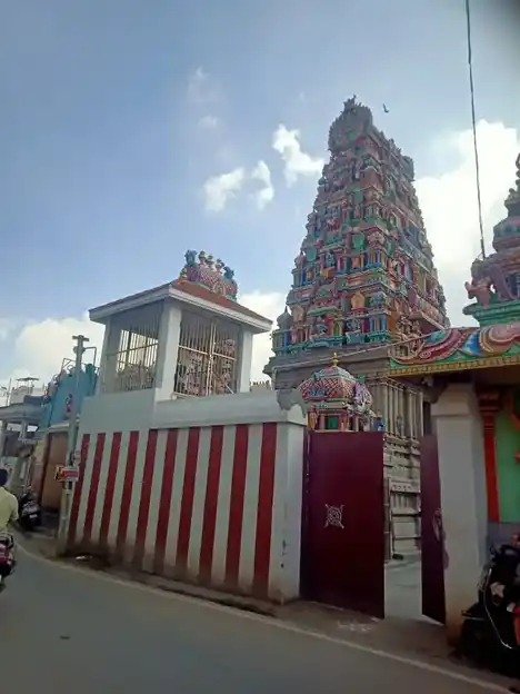 Arulmigu Gujarathi Gopalji Temple, Town Hall, Coimbatore - 641001 அருள்மிகு குஜராத்தி கோபால்ஜி திருக்கோயில், டவுன் ஹால், Coimbatore - 641001, Coimbatore - Ancient Temple Architecture and History Image 2