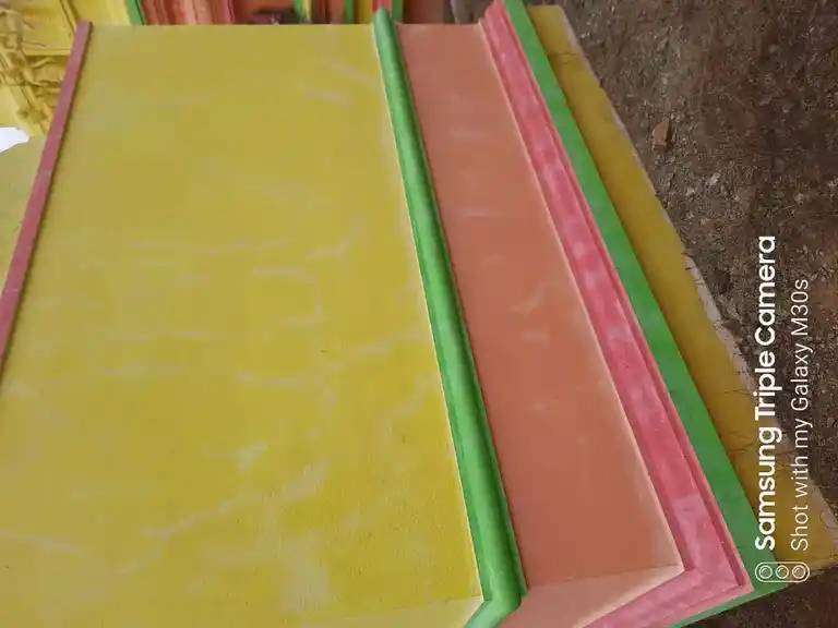 Arulmigu Gundukuruki Petrayaswamy Temple, Gundukuruki - 635117 அருள்மிகு குண்டு குறிக்கி பேட்ராயசாமி திருக்கோயில், Gundukuruki - 635117, Krishnagiri - Ancient Temple Architecture and History Image 2