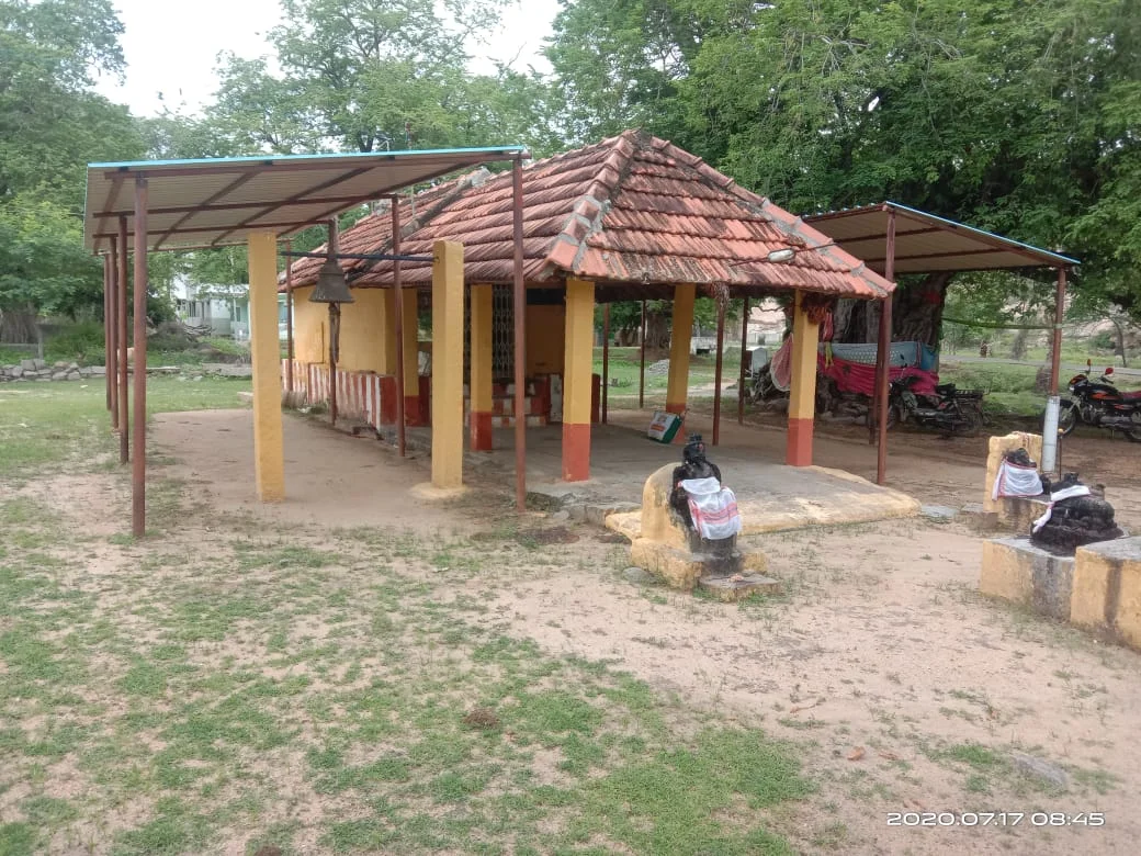 அருள்மிகு குருநாதசுவாமி திருக்கோயில், T. Malampatti - 622401 - Main View