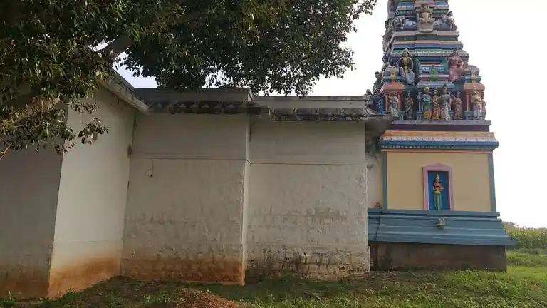 Arulmigu Gurunathar Temple, Poruppumettupatti - 625529 அருள்மிகு குருநாதர் திருக்கோயில், Poruppumettupatti - 625529, Madurai - Ancient Temple Architecture and History Image 5