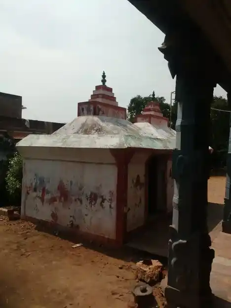 Arulmigu Gurunatharsamy Temple, Melakkal - 625218 அருள்மிகு குருநாதசுவாமி திருக்கோயில், Melakkal - 625218, Madurai - Ancient Temple Architecture and History Image 5