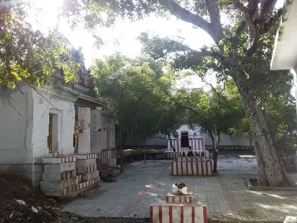 Arulmigu Gurunathasami Temple, Mallankinar - 626109 அருள்மிகு குருநாத சுவாமி திருக்கோயில், Mallankinar - 626109, Virudhunagar - Ancient Temple Architecture and History Image 2