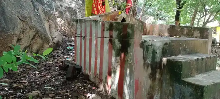 Arulmigu Gurunathasamy Temple, Jothilnykknur - 625514 அருள்மிகு குருநாத சாமி திருக்கோயில், Jothilnykknur - 625514, Madurai - Ancient Temple Architecture and History Image 2