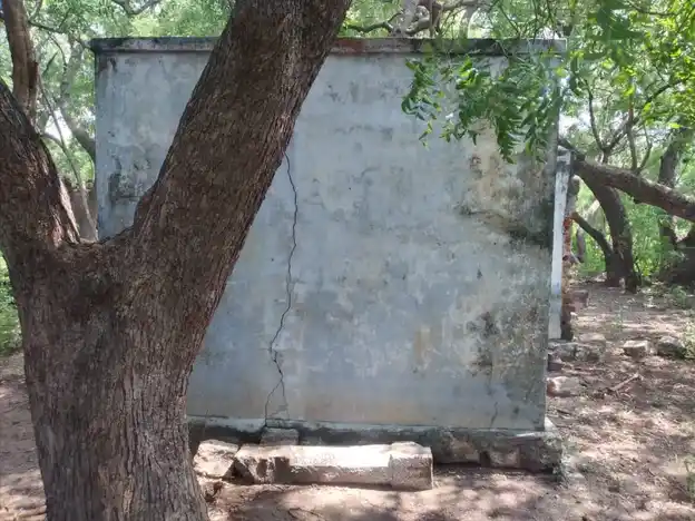 Arulmigu Gurunathasamy Temple, Kandai - 625527 அருள்மிகு குரநாத சுவாமி திருக்கோயில், Kandai - 625527, Madurai - Ancient Temple Architecture and History Image 5