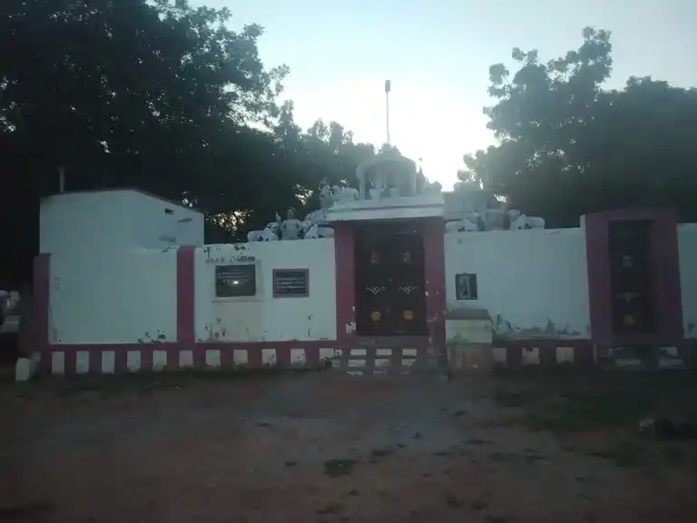 Arulmigu Gurunathasamy Temple, Kethuvarpatti - 625705 அருள்மிகு குருநாதசாமி திருக்கோயில், Kethuvarpatti - 625705, Madurai - Ancient Temple Architecture and History Image 3