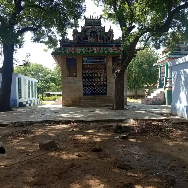 Arulmigu Gurunathasamy Temple, Melathirumanickam - 625535 அருள்மிகு குருநாதசாமி கோயில், மேலதிருமணிக்கம் - 625535, Madurai - Ancient Temple Architecture and History Image 3