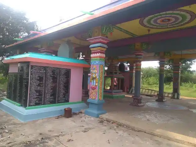 Arulmigu Gurunathasamy Temple, Sathiravellapattti - 625503 அருள்மிகு குருநாதசுவாமி திருக்கோயில், Sathiravellapattti, Sathiravellapattti - 625503, Madurai - Ancient Temple Architecture and History Image 7