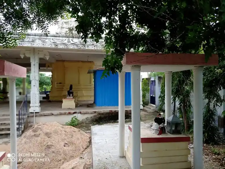 Arulmigu Gurunathasamy Temple, Sivarakkottai - 625706 Arulmigu Gurunathasamy Temple, Sivarakkottai - 625706, Madurai - Ancient Temple Architecture and History Image 2