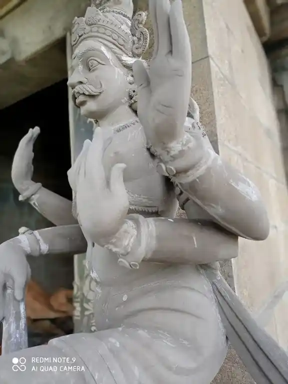 Arulmigu Gurunathasamy Temple, Ulagani - 625706 Arulmigu Gurunathasamy Temple, Ulagani - 625706, Madurai - Ancient Temple Architecture and History Image 3